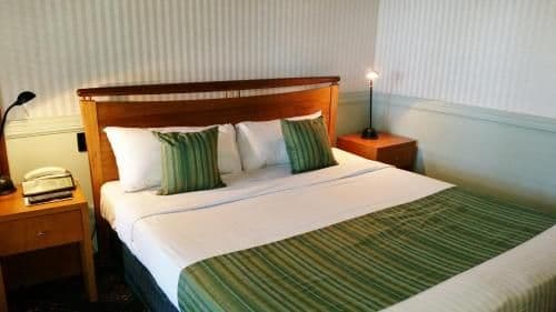 Stratton King Deluxe with Balcony