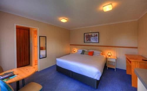 Executive Queen Room