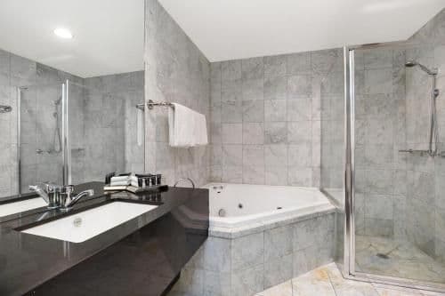 Spa Suite