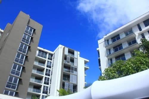 Two-Bedroom Apartment with Lake View