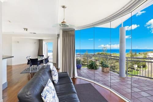 Three-Bedroom Apartment - Penthouse