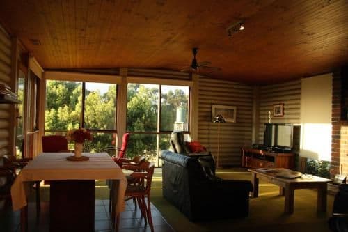 Forrest Cottage with Indoor Spa