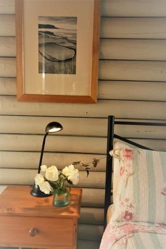 Deluxe Cove Cottage with Outdoor Spa