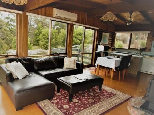 Deluxe Cove Cottage with Outdoor Spa