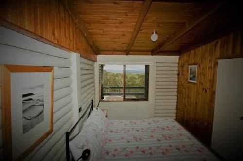 Deluxe Cove Cottage with Outdoor Spa