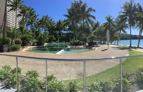 Two-Bedroom Apartment - Blue Water Views 14