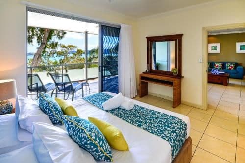 Two-Bedroom Apartment - Blue Water Views 05