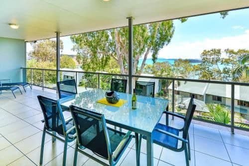 Two-Bedroom Apartment - Blue Water Views 05
