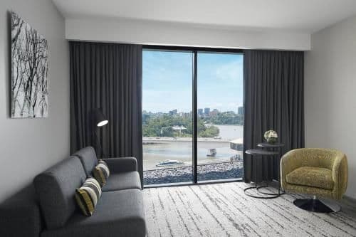 Premium River view Guest room with 1 King