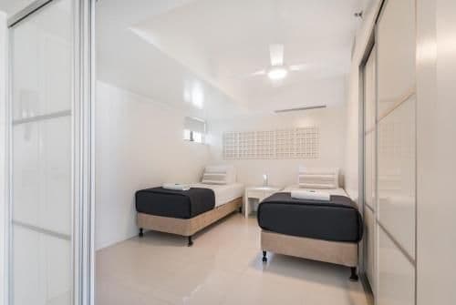 Two Bedroom Apartment with Ocean View