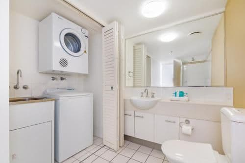 Two Bedroom Apartment with Ocean View