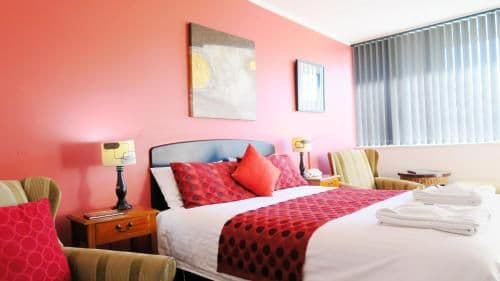 Deluxe Queen Room
