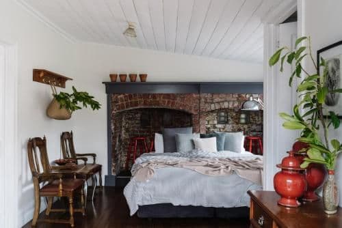 Five-Bedroom House