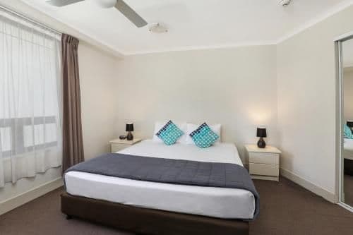 Superior One-Bedroom Apartment