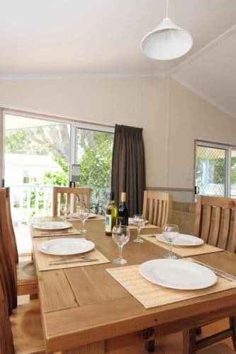 Two-Bedroom Cottage with Garden View - Spa Bath