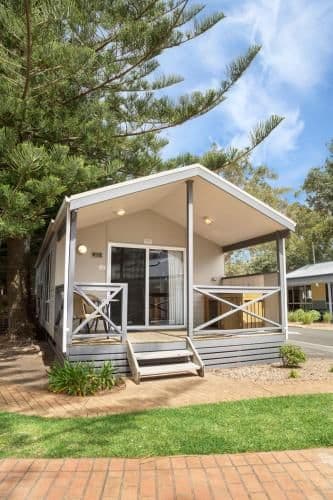 One-Bedroom Cottage with Garden View - Spa Bath 