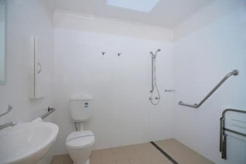 Cottage with Garden View - Second Row