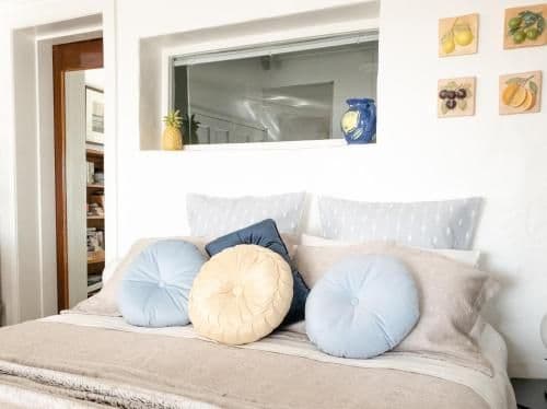 Studio Apartment with Sea View