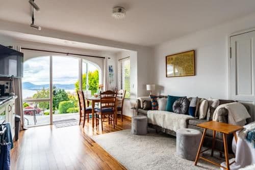 Studio Apartment with Sea View