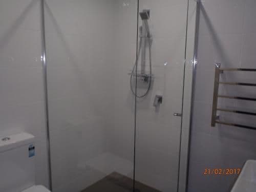 Deluxe Double Room with Shower
