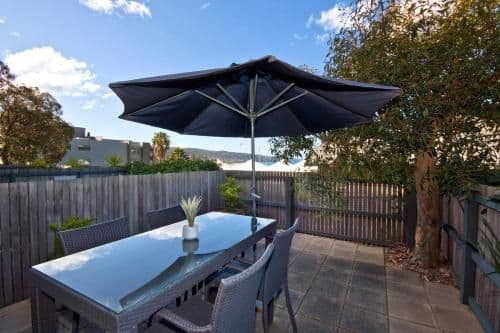 Deluxe Studio with Courtyard 