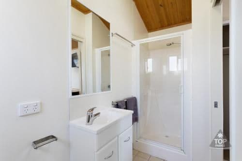 Deluxe Triple Room with Harbour View