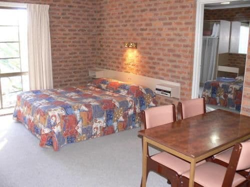 Family Room (6 Adults)