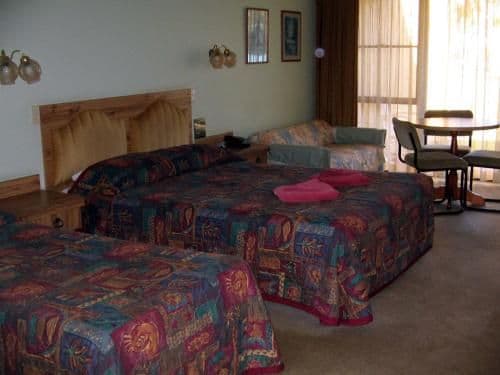 Deluxe Queen Room