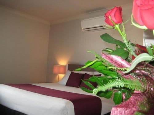 Executive King Room with Spa Bath
