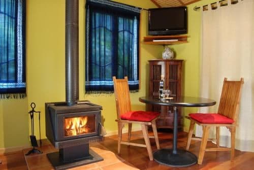 Cottage with Spa Bath