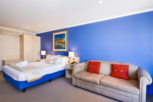 Queen Room with Bay View