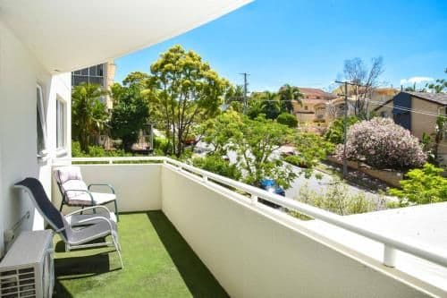 Two-Bedroom Apartment with 2 Bathrooms