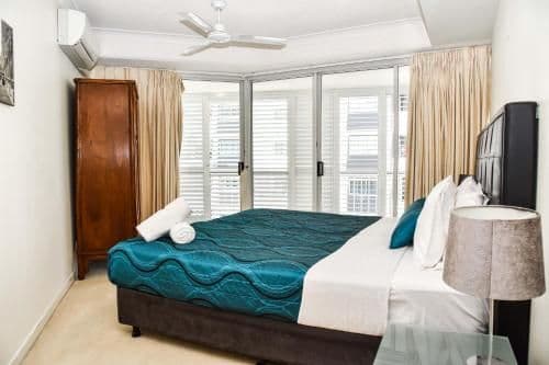 Two-Bedroom Apartment with 2 Bathrooms