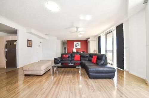Three-Bedroom Superior Apartment