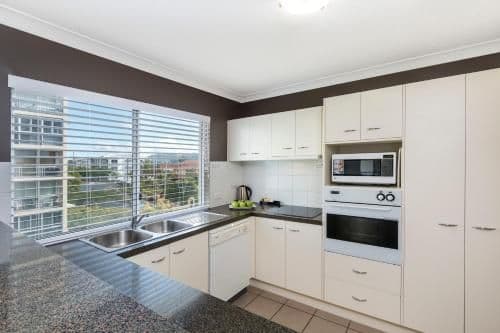 Two-Bedroom Apartment with 2 Bathrooms