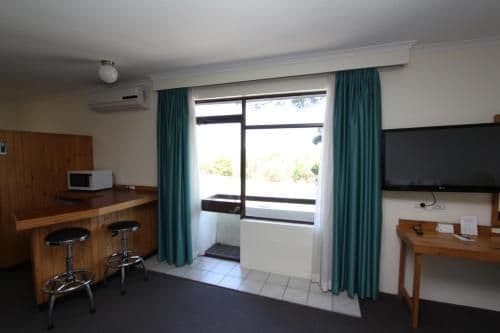 Executive Queen Room