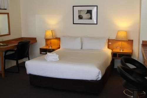 Executive Queen Room
