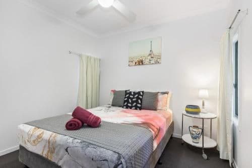 Apartment 2 Bedroom and 2 Bathroom