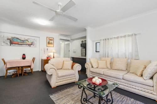 Apartment 2 Bedroom and 2 Bathroom