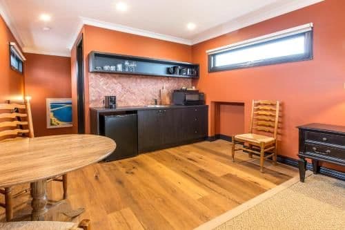 Eagle Suite