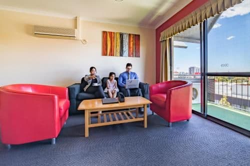 Deluxe Apartment