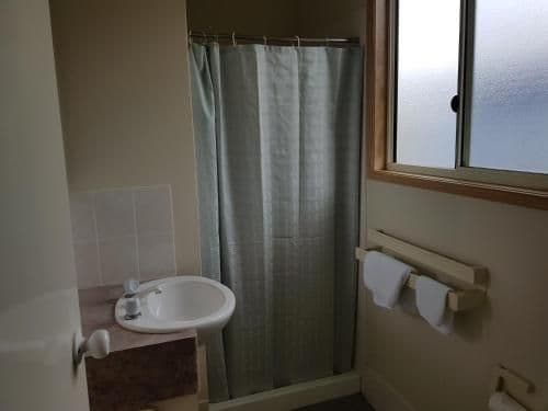 2 Bedroom Cabin 5 Berth