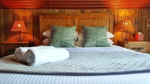One-Bedroom Artist's Lodge