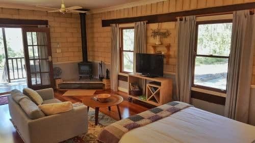 One-Bedroom Spa Cottage