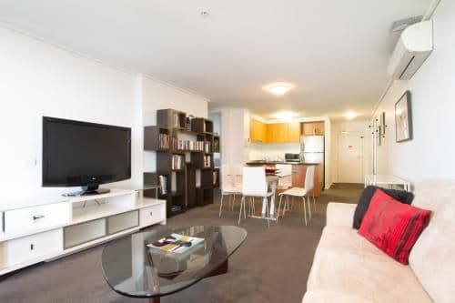 Deluxe Three-Bedroom Two-Bathroom Apartment