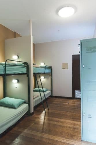 Bed in 6-Bed Mixed Dormitory Room with Shared Bathroom
