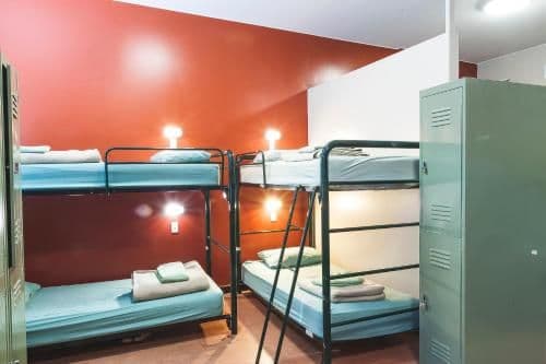 Bed in 6-Bed Mixed Dormitory Room with Shared Bathroom