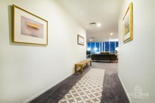 Deluxe Three-Bedroom Two-Bathroom Apartment