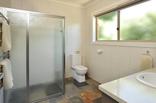 One-Bedroom Apartment 1