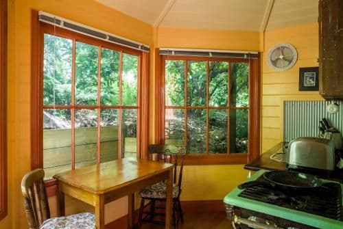 Studio Cottage with Spa Bath